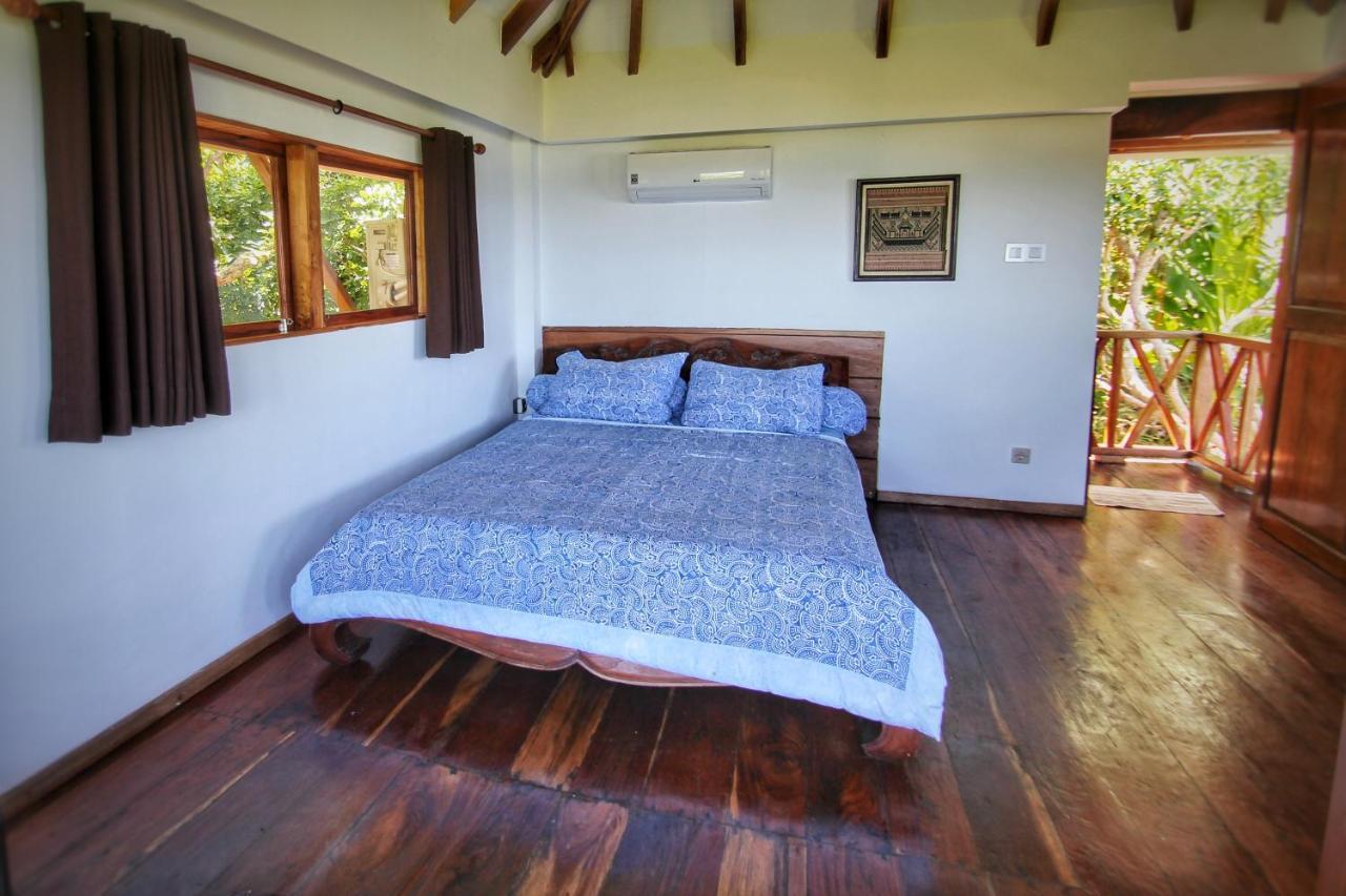 Boa Hill Surf House Hotel Nemberala Buitenkant foto