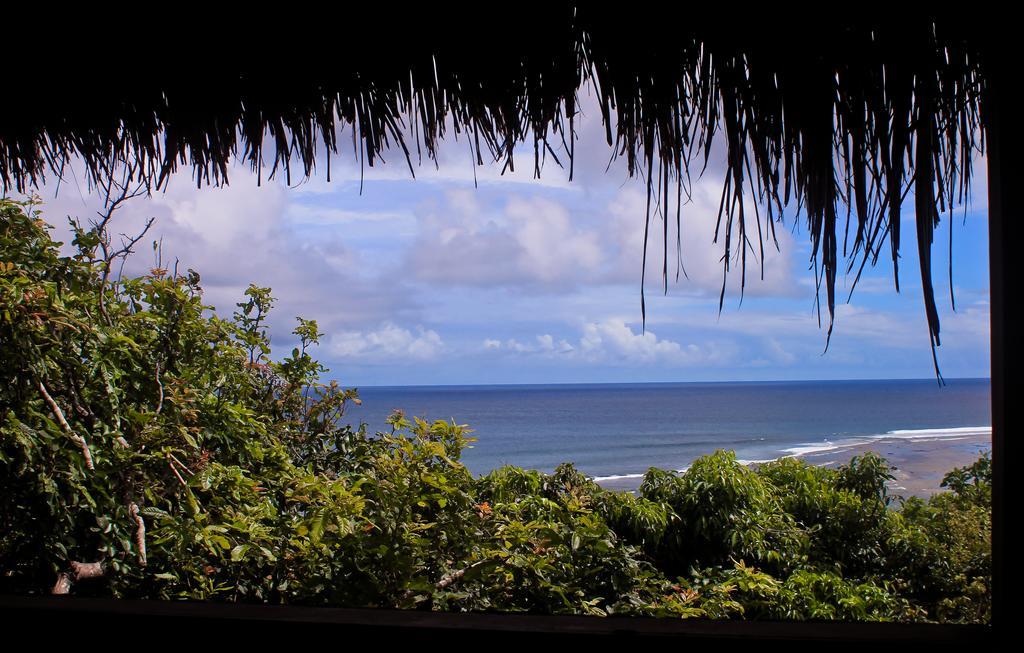 Boa Hill Surf House Hotel Nemberala Buitenkant foto
