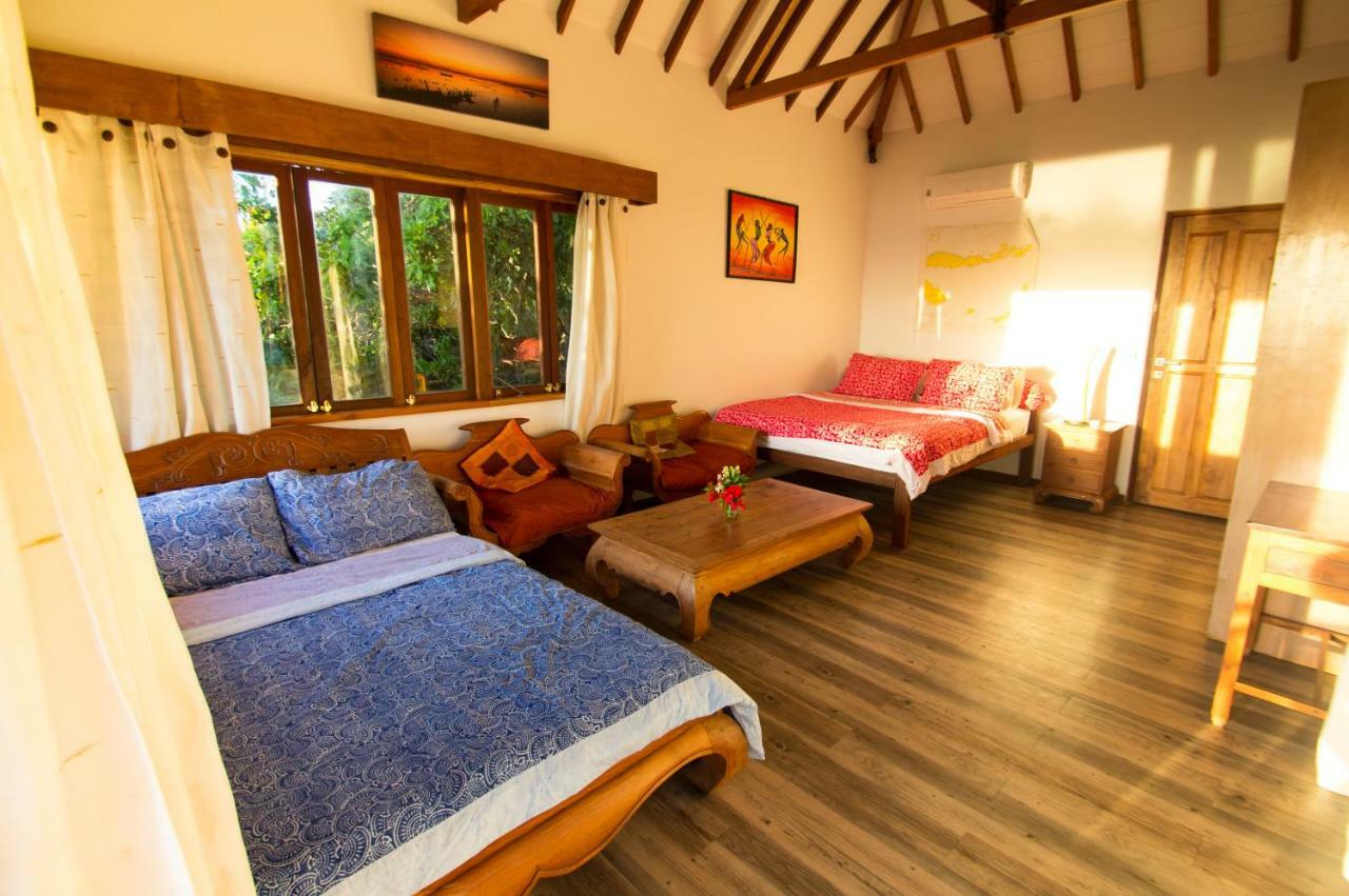 Boa Hill Surf House Hotel Nemberala Buitenkant foto